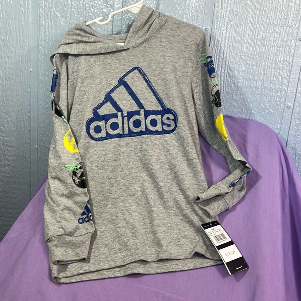 Adidas sports hooded shirt size 7